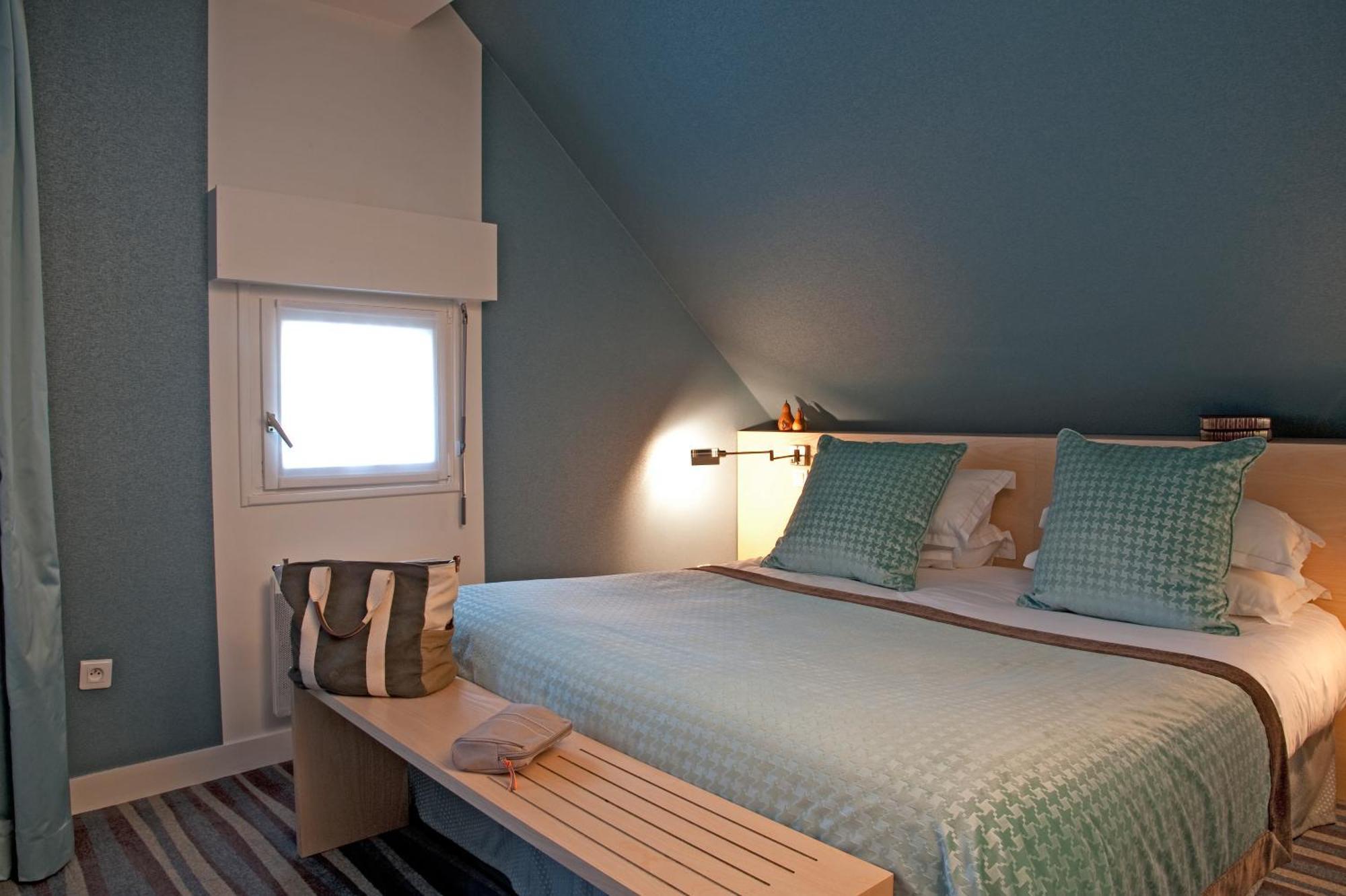 Le Manoir Du Lys, The Originals Relais Hotel Bagnoles de l'Orne Normandie Room photo